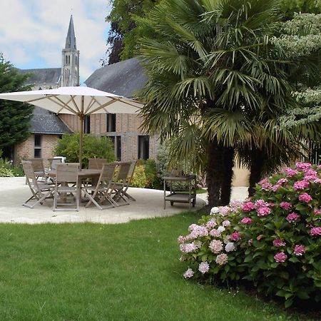 Bed and Breakfast La Demeure De L'Ile Craon  Экстерьер фото