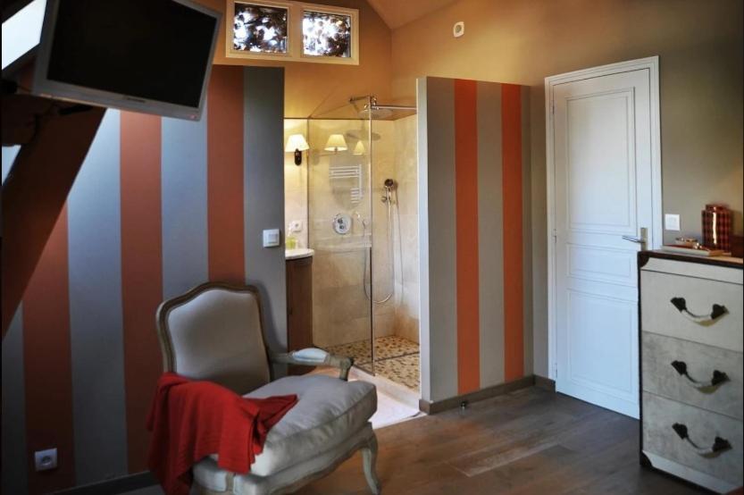 Bed and Breakfast La Demeure De L'Ile Craon  Экстерьер фото