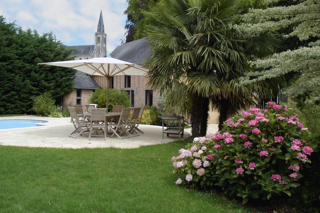 Bed and Breakfast La Demeure De L'Ile Craon  Экстерьер фото